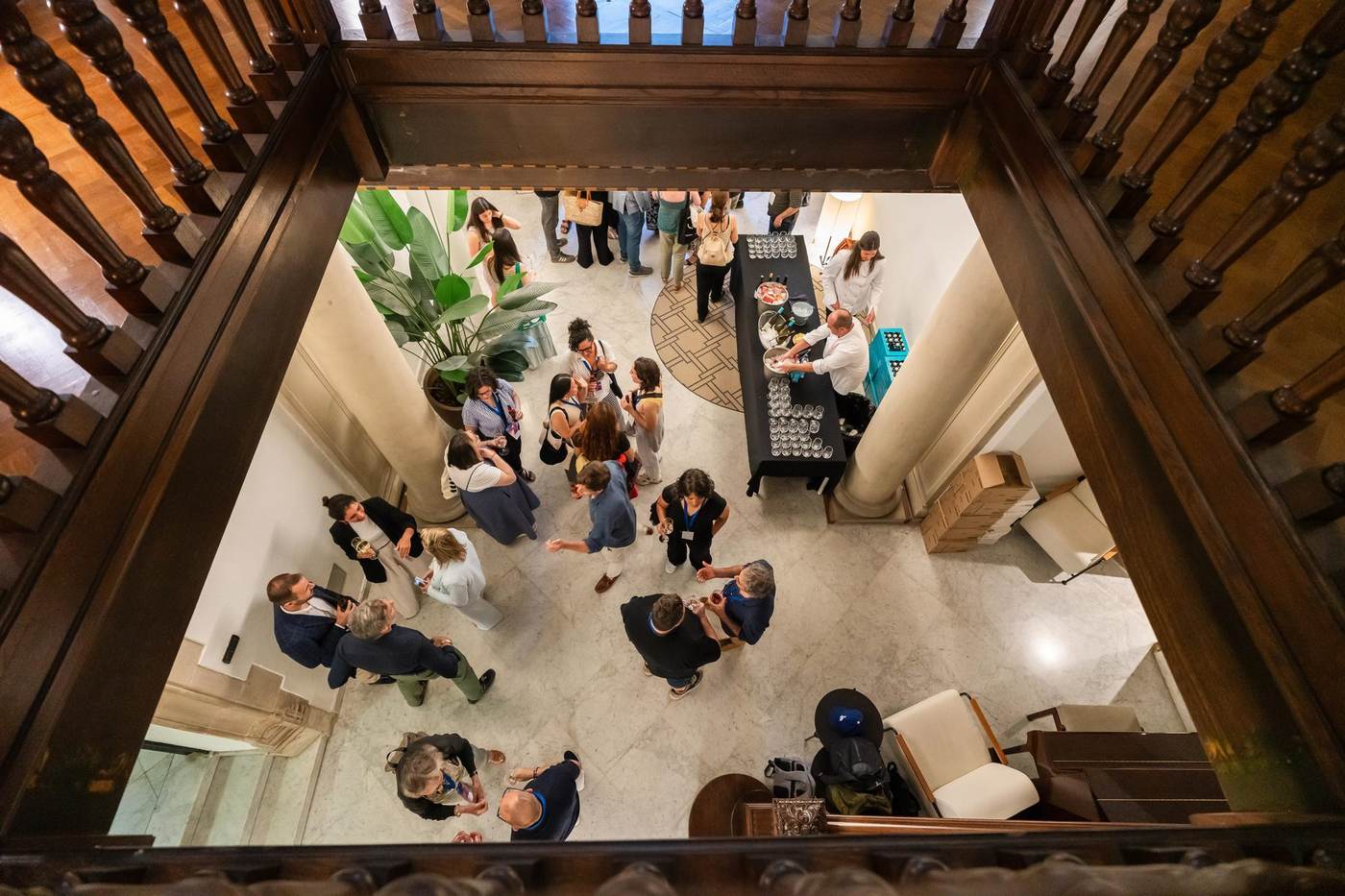 Film festivals don't usually sit at the same table: each one seeks its own space, audience, and identity. — image 6