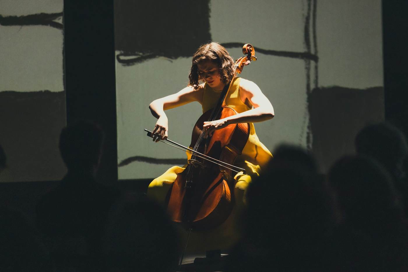 At La Pedrera, exhibiting art isn't enough: they want you to feel it too. — image 9